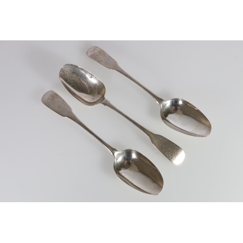 67 - Three Irish George III silver tablespoons of fiddle pattern by John Kavanagh, Dublin, 1815, 185g.  (... 