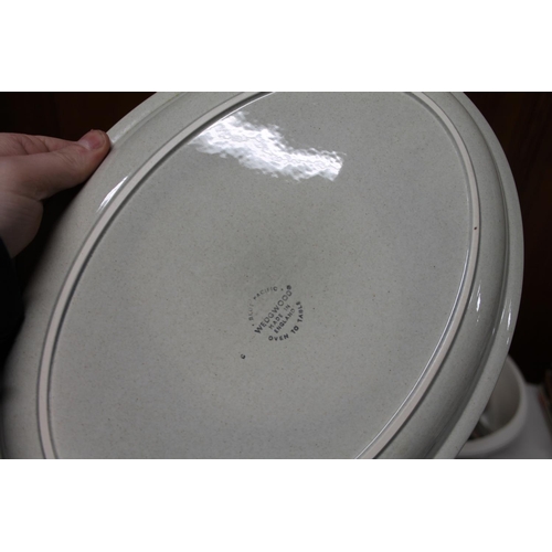 166 - Wedgwood fish dish, a trinket dish, a box and cover, a piggy bank, floral decorated serving dishes, ... 