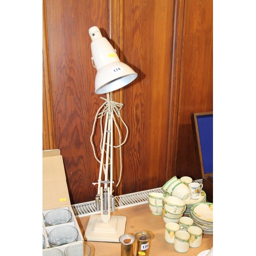 174 - Angle-poise lamp.