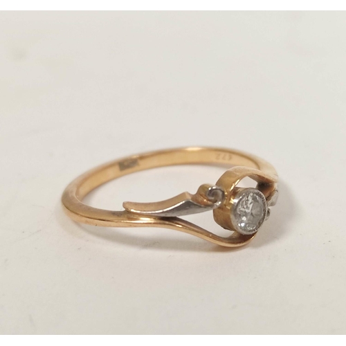 35 - Diamond solitaire ring with millegrain set brilliant in 18ct gold and platinum, size 'N 1/2', 2.4g.