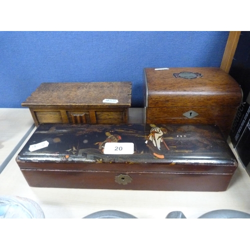 20 - Japanese lacquered glove box, 19th century collector's box with mother of pearl escutcheon, box mode... 