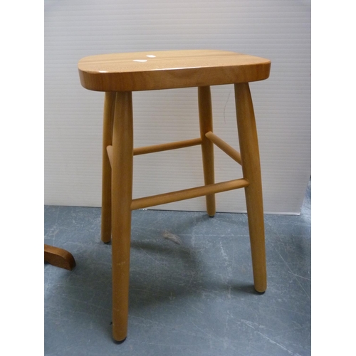 283 - Fire screen/table and a kitchen stool.  (2)