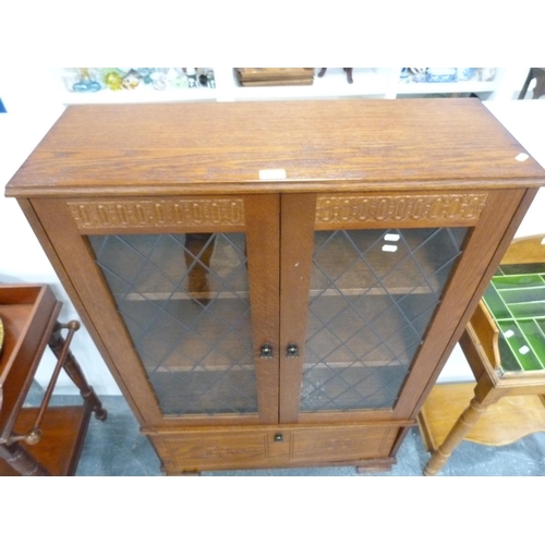 288 - Oak veneer two-door bookcase.