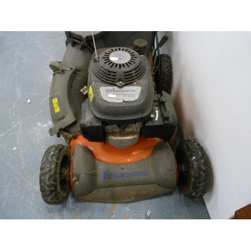 290 - Husqvarna lawnmower, no. 52SV.