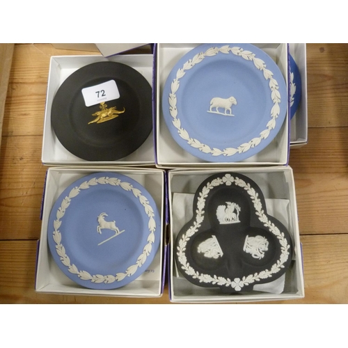 72 - Boxed Wedgwood pin dishes including Jasper ware, commemorative, Black Basalt, also commemorative sau... 