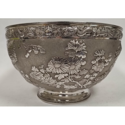 64 - Fine Chinese export silver bowl, hemispherical, with chased sprays of chrysanthemums and other flowe... 