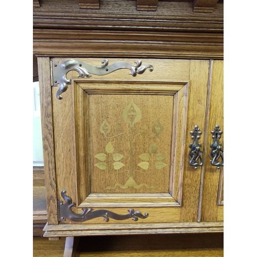 578 - Good Arts & Crafts golden oak sideboard, c.1900, probably by Shapland and Petter of Barnstable, ... 