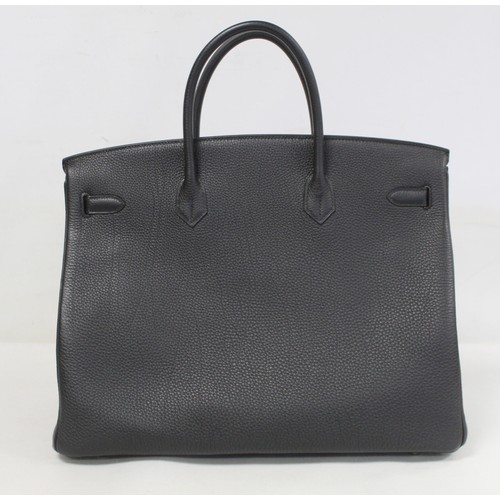 425 - Hermès bag - Hermes Birkin 40 Togo black leather handbag, boxed with receipt and dust bag, purchased... 