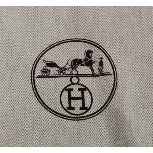 425 - Hermès bag - Hermes Birkin 40 Togo black leather handbag, boxed with receipt and dust bag, purchased... 