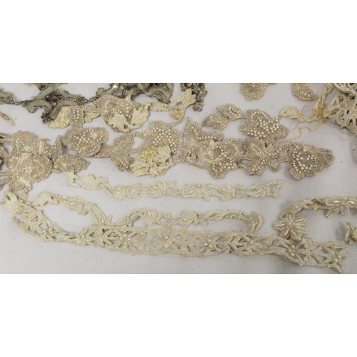 423 - Small quantity of passementerie including beadwork motifs and edgings, sequinned braid, etc.