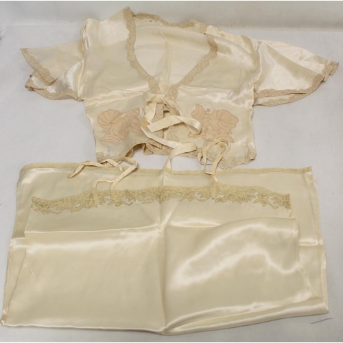 433 - Collection of early to mid 20th century ladies undergarments including slips, camisoles and french k... 