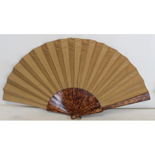 443 - Collection of  19th and early 20th century fans, comprising: Chinese fan with embroidered silk leaf ... 