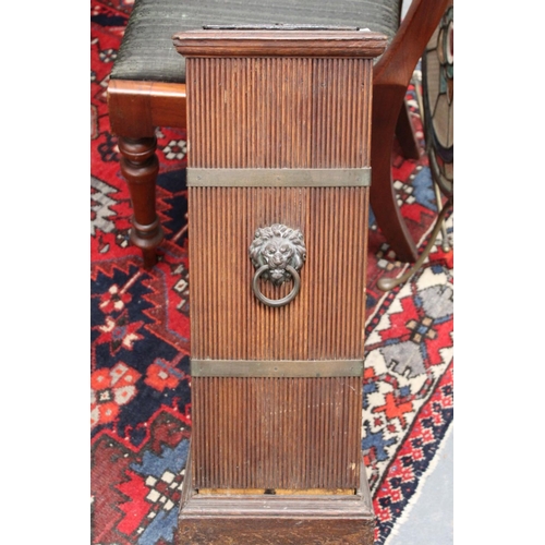 571 - Early 20th century oak stick stand with faux wicker sides bound with brass banding & lions mask ... 