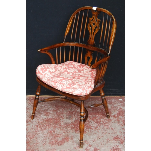 325 - 19th century ash and elm Windsor armchair, the hoop stick back with a pierced splat and dish seat, o... 