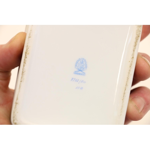 13 - Two Herend ceramic trinket boxes decorated with birds and insects, 7973/RO to base, 10cm wide.