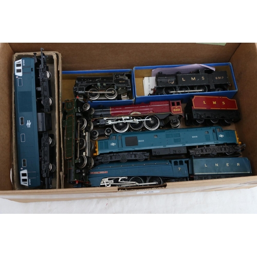 79 - OO gauge model railways including Hornby Dublo EDL7 0-6-2 tank locomotive 6917 LMS black boxed, Horn... 