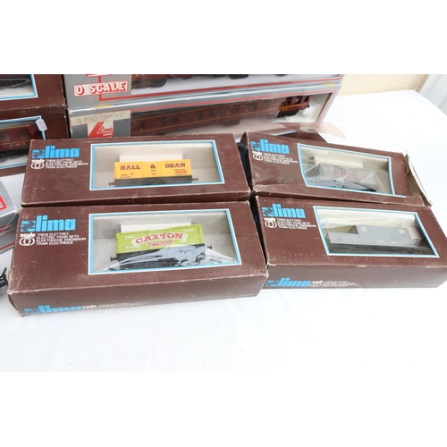 81 - Lima O gauge model railways including 216576A2 diesel locomotive 27002 BR blue, eight LMS coaches in... 