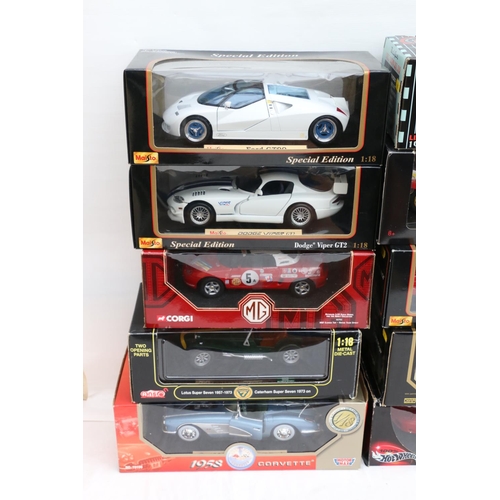 95 - Ten 1:18 scale diecast collectors model cars including Motor Max 73109 1958 Chevrolet Corvette, Anso... 