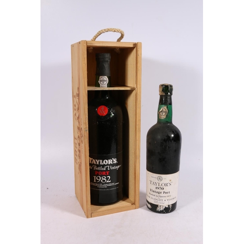 168 - TAYLOR'S 1982 4XX LBV Late Bottled Vintage port, bottled in Oporto 1987 by Taylor, Fladgate and Yeat... 