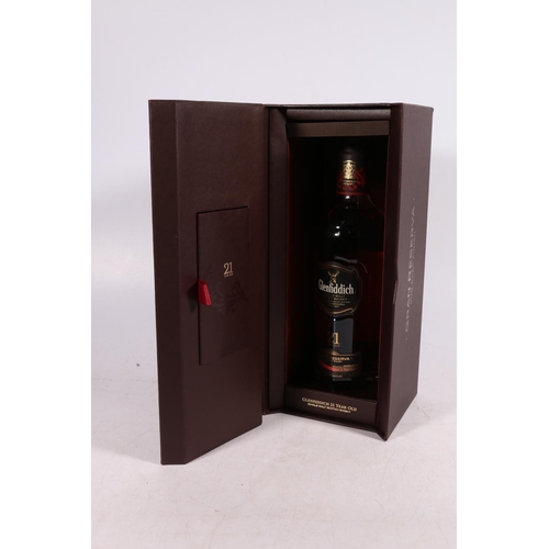 189 - GLENFIDDICH Gran Reserva Rum Cask Finish 21 year old single malt Scotch whisky, cask selection 33, 4... 