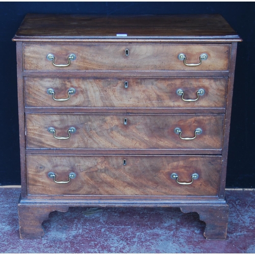 337 - George III mahogany bachelor's chest of four graduated drawers, on bracket feet, 84cm high, 86cm wid... 
