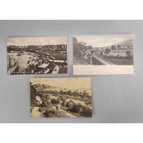 195 - Carton containing over 420 early 20th century postcards mostly of British cityscapes and coastal vie... 