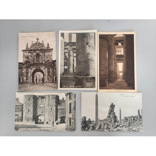 196 - Bag containing approximately 300 early 20th century postcards mostly of world topographical views su... 