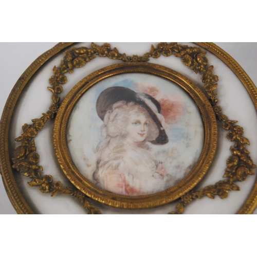 139 - French-style ormolu and ceramic musical jewellery box, the cylindrical box with a classical female p... 