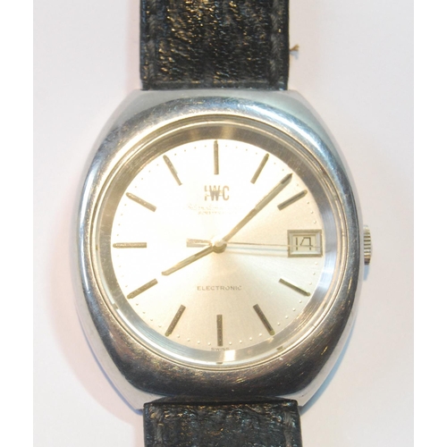 61 - Gent's International Watch Company stainless steel watch, electronic, in rounded ovoid case.