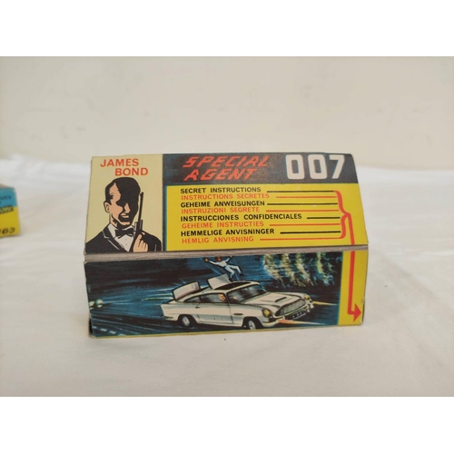 9 - Corgi Toys- No 261 die cast 007 James Bond Gold Finger Aston Martin DB5 featuring working ejector se... 