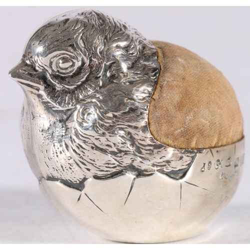 10 - Edwardian sterling silver pin cushion in the form of a chick emerging from an egg, Samson Modau &... 
