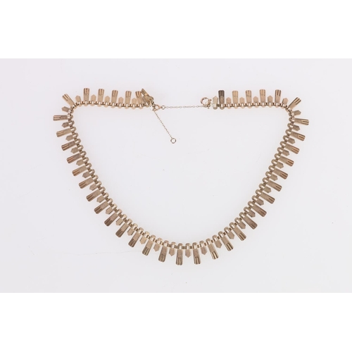 109 - 9ct gold fringe necklace, 16.5g, 44cm long.