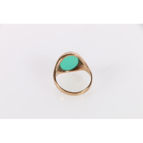 159 - 9ct gold greenstone set signet ring, size S, London 6.5g.