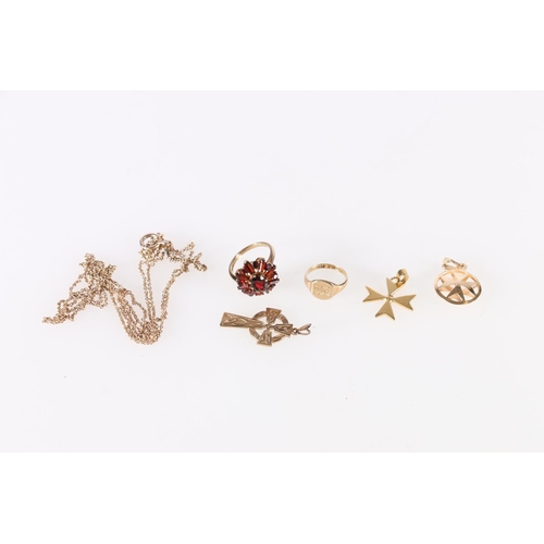 90J - 9ct gold trace chain 6.3g, a 9ct gold signet ring size H 1.8g, a 9ct gold garnet set dress ring size... 