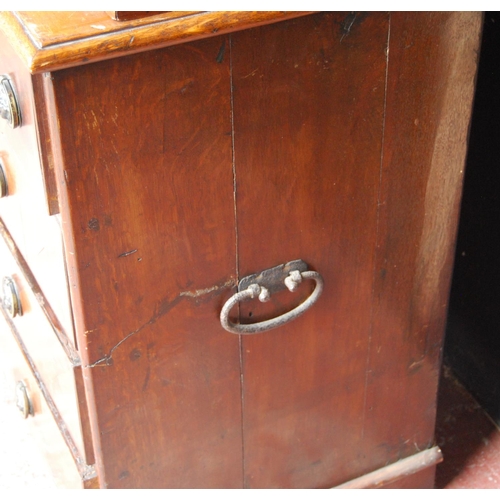 358 - Early 18th century Queen Anne walnut cabinet on chest, the cabinet top with a long drawer above two ... 