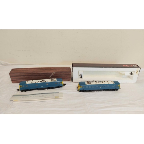 64 - Liliput / Trix Trains. Two boxed 00 gauge E3000 class model trains comprising of an E3001 & a Br... 