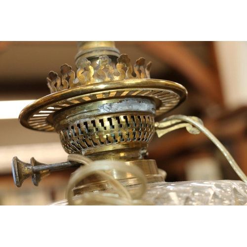 378 - Brass Corinthian paraffin lamp without shade.