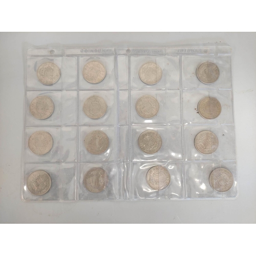 121 - Great Britain. Quantity of mixed pre decimal coins to include pennies, farthings halfcrowns etc. Als... 