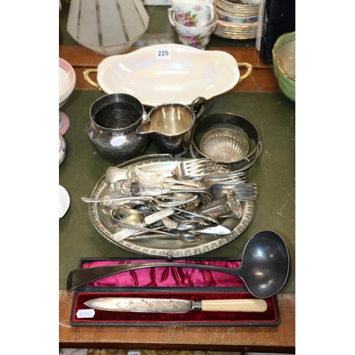 225 - Silver-plate to include flatware, vases, a cased knife, etc., and a Carltonware twin-handled bowl.