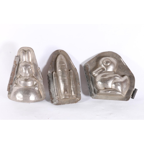 13 - Three Vormenfabriek to Burg Holland chocolate moulds, 14.5cm.