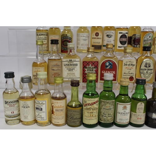 183 - Collection of thirty five Scotch Whisky miniatures, mainly single malts, each 5cl.  (35).