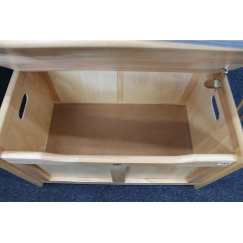 754 - Hinged top storage box (Pin Furniture).