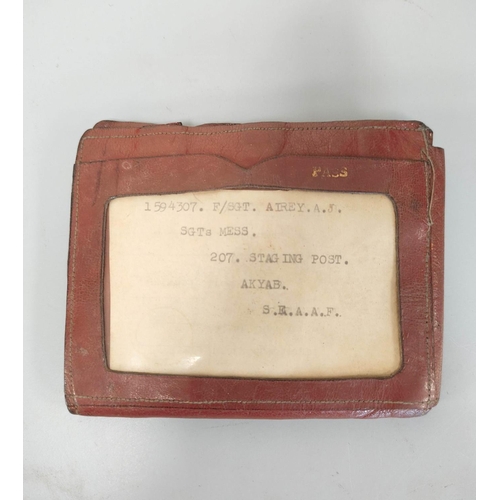 162 - WW2 RAF- Suitcase containing the personal effects of Flight Sergeant (Navigator) A.J Airey 1594307. ... 