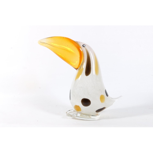 45 - Gilde Art Glass model of a bird, 20cm.