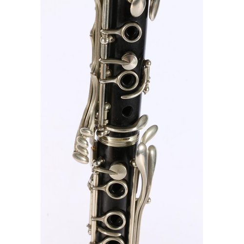 200P - French Ioma of Paris Selectone clarinet with accessories including additional mouthpieces and a John... 