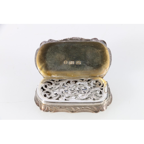 64 - Victorian sterling silver 'castle-top' vinaigrette, the top depicting Walter Scott Memorial, Edinbur... 