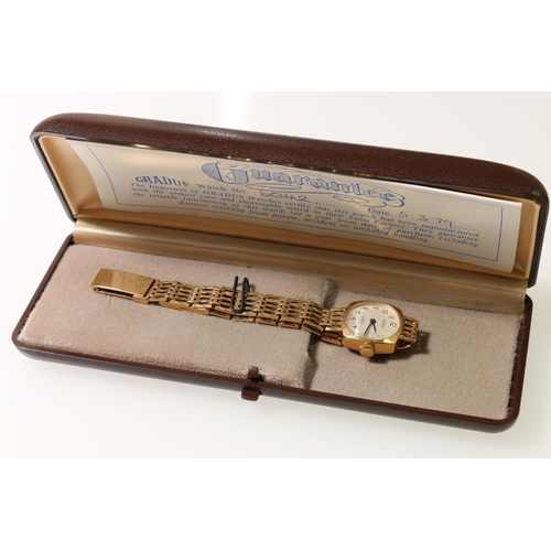 123 - Lady's 9ct gold Gradus 17 jewels Incabloc wristwatch, 20.2g.