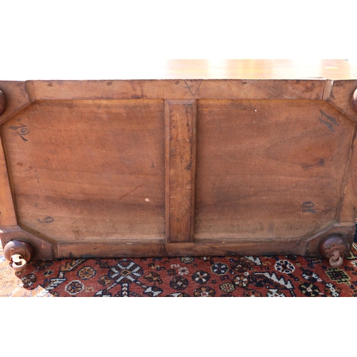 587 - Victorian camphorwood blanket box, with hinged top, and recessed handle, 76cm wide.