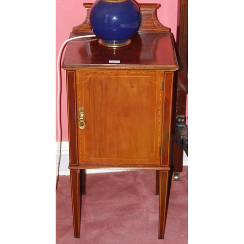 340 - Edwardian inlaid mahogany pot cupboard with label to the interior for Hamptons, Pall Mall, London, 7... 