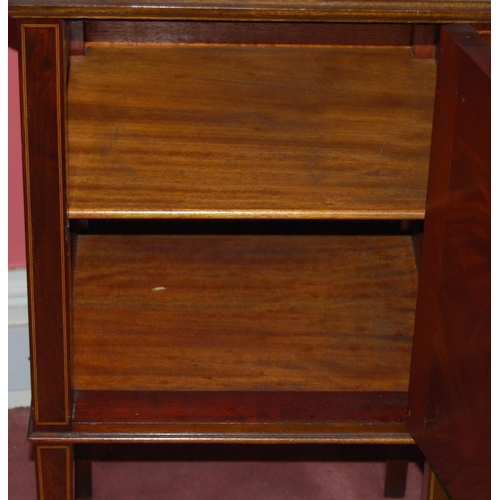 340 - Edwardian inlaid mahogany pot cupboard with label to the interior for Hamptons, Pall Mall, London, 7... 